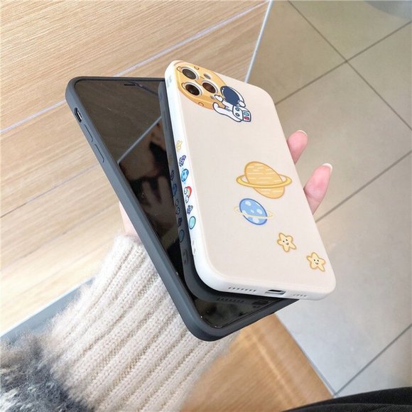 [❤️️Sales] NEW iPhone 12/Pro/Max Cute Spaceship case - Picture 2 of 7